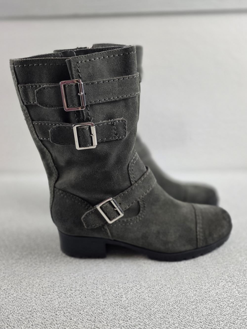 Marc Fisher Gray Suede Mid-Calf Buckle Lug Moto Boots Women's 8.5